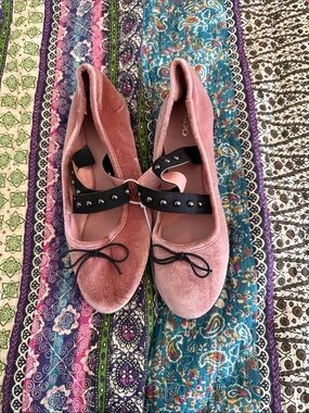 Aldo Blush Pink Velvet Ballet Flats with Black Studded Strap
